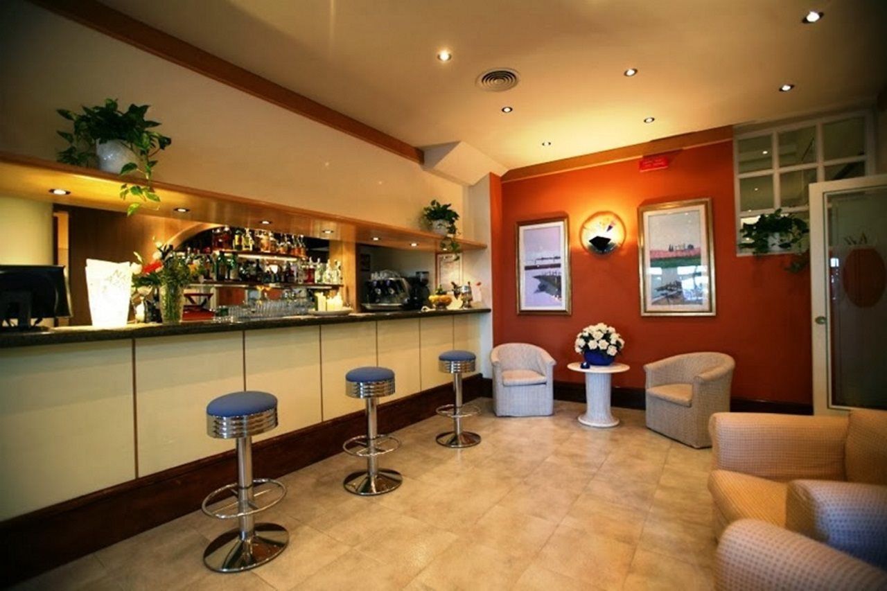 Excelsior Hotel